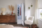LG LG Styler(R) Smart Wi-Fi Enabled Steam Closet with TrueSteam(R) Technology and Exclusive Moving Hangers S3CW (2)